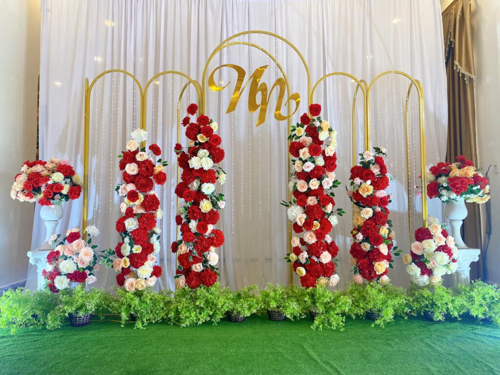trang trí tiệc cưới bình dương