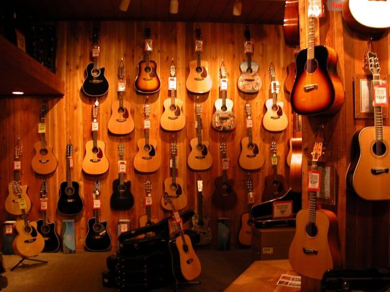 Shop guitar Bình Dương