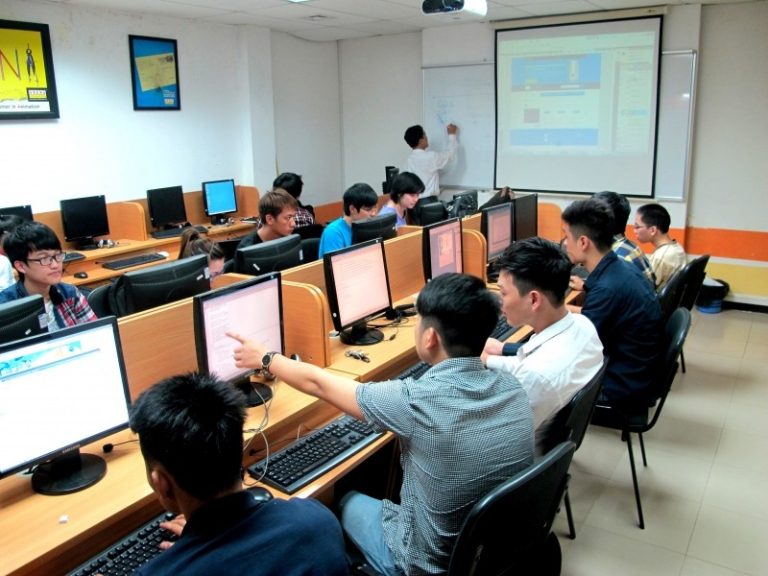 học tin học văn phòng Bình Dương